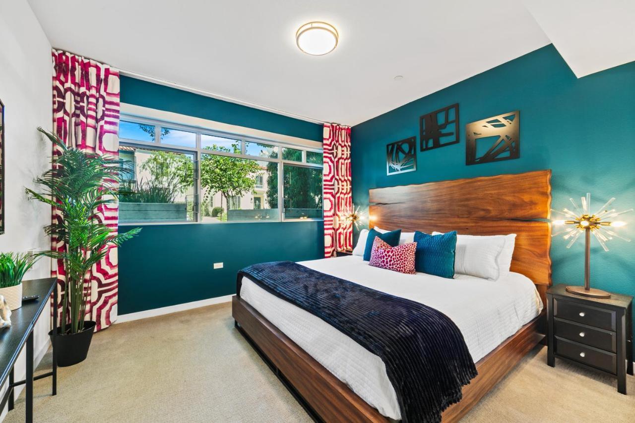 Fairfax District Chic City Oasis 2 Bedroom Apt With Den 136 Los Angeles Exteriör bild